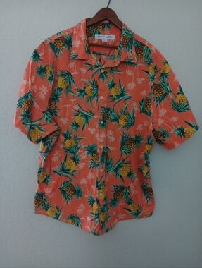 Old Navy Coral Pineapple Hawaiian Button-Down Shirt